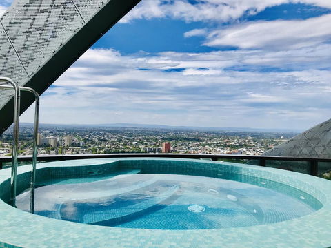Wonderful One-Bedroom Apartment In Melbourne CBD - Grafton Accommodation 0