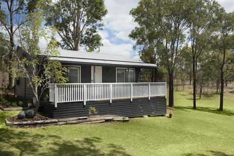 Worthington's Guest Cottage - Grafton Accommodation 0
