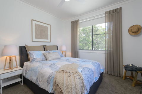 YARINGA - Retreat Style Accomodation With Swimming Pool - Grafton Accommodation 2