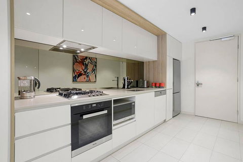 YARRA - YARRA Toorak Rd & Chapel St. Pool, Gym & Parking - Grafton Accommodation 3