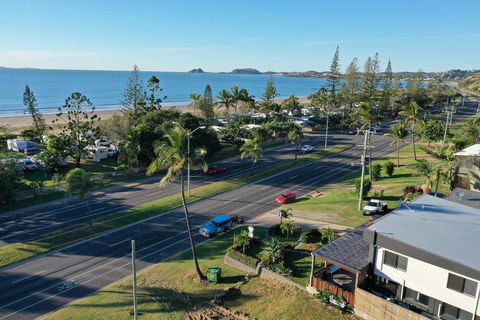 Yeppoon Beachhouse - Grafton Accommodation 0