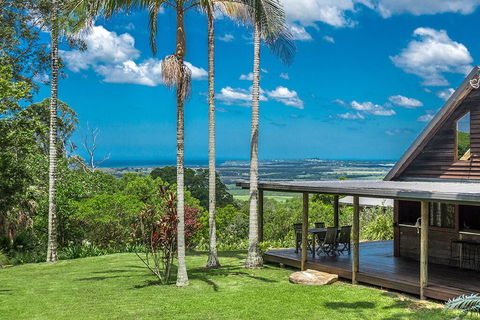 Your Luxury Escape - Cedar View - Grafton Accommodation 0
