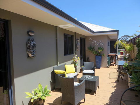Yunderup Canal Getaway - Grafton Accommodation 0