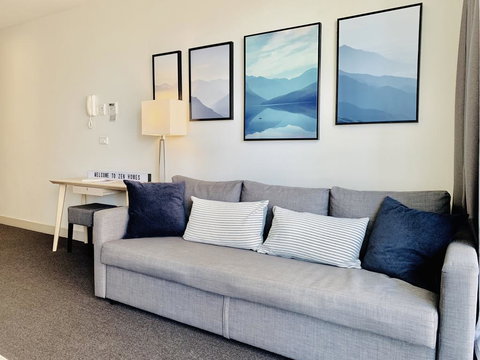 ZEN Homes On Collins - Grafton Accommodation 2