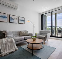 Modern City Comfy and warm AptParkvilleCarpark - Grafton Accommodation