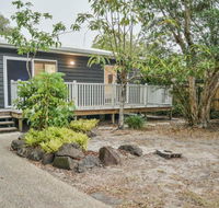 Currimundi Beach House - 1min to Currimundi Lake  Beach - Grafton Accommodation