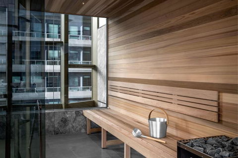 A Lux 2BR Apt Next To Southern Cross City Views - Grafton Accommodation 1