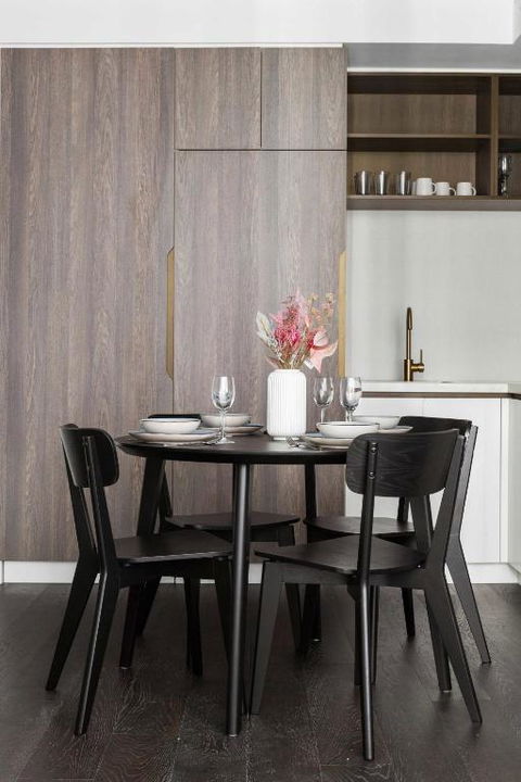 A Chic 2BR Apt Right Next To Melbourne Central - Grafton Accommodation 1