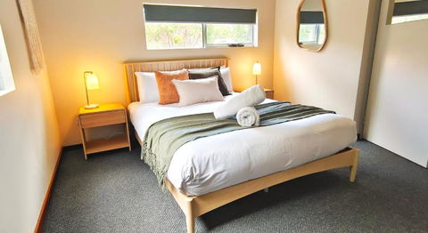 A La Plage Beach House - Grafton Accommodation 3