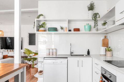 A Perfect Stay - Cape Cottage - Grafton Accommodation 3
