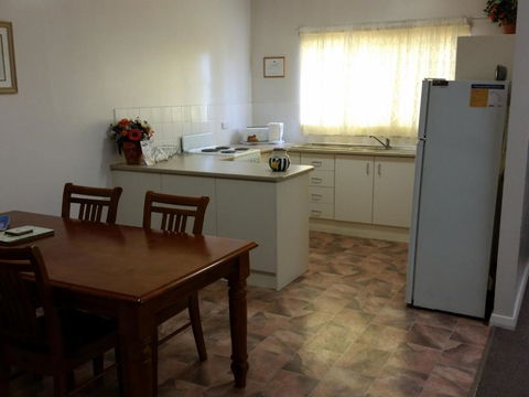 About Town Cottages - Grafton Accommodation 2