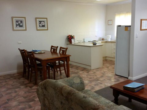 About Town Cottages - Grafton Accommodation 0