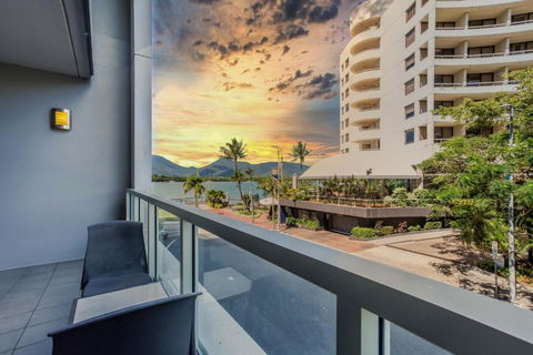 Absolute Waterfront - Enjoy Exceptional Lifestyle - Grafton Accommodation 4