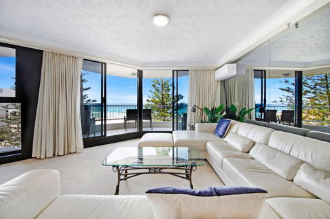 Acapulco Luxury 2 Bedroom Apartment - CoastHM - Grafton Accommodation 1