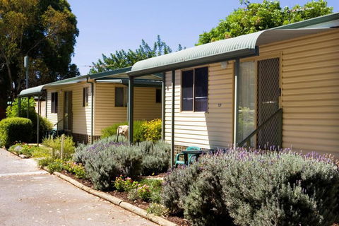 Acclaim Kingsway Tourist Park - Grafton Accommodation 1