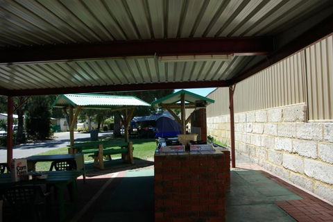 Acclaim Kingsway Tourist Park - Grafton Accommodation 3