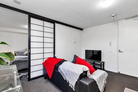 Adelaide CBD, East End Delight! Wifi, Central, Cafe - Grafton Accommodation 0