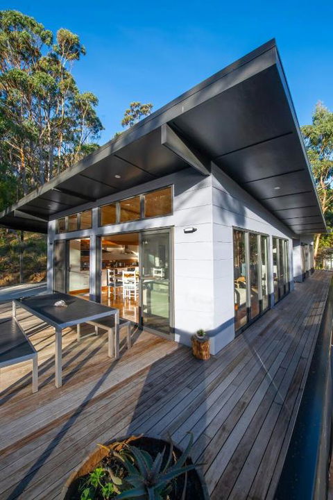Adventure Bay Beach House - Grafton Accommodation 2