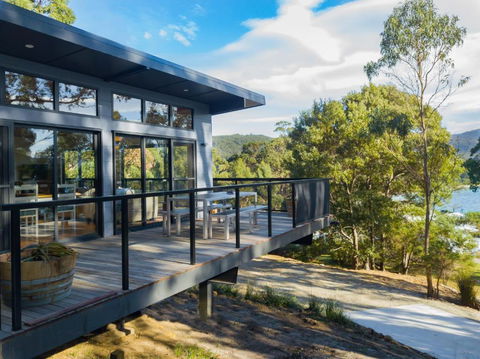 Adventure Bay Beach House - Grafton Accommodation 4