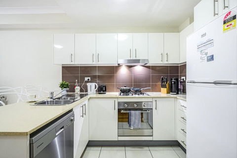 Alexandria To Sydney Central Sydney Park Shop - Grafton Accommodation 3