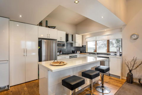 Alinga - Grafton Accommodation 2