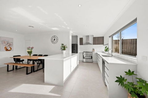All Day Sunshine And Relaxation -Pet Friendly - Grafton Accommodation 0
