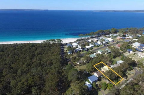 All Decked Out At Hyams Beach By Experience Jervis - Grafton Accommodation 0