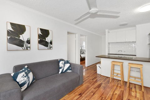 Allamanda Unit 22 - Grafton Accommodation 2
