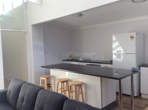 Alpha Centauri Townhouses - Grafton Accommodation 2