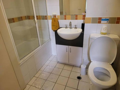 Amazing Studio Apartment Front Flinders Station - Grafton Accommodation 4