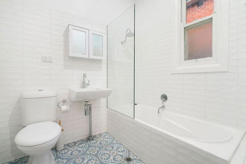 Ananda Cottage - Grafton Accommodation 4