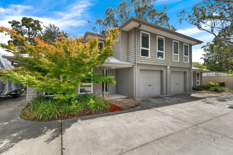 Annvilla - Two Bedroom Townhouse In Huskisson - Grafton Accommodation 2