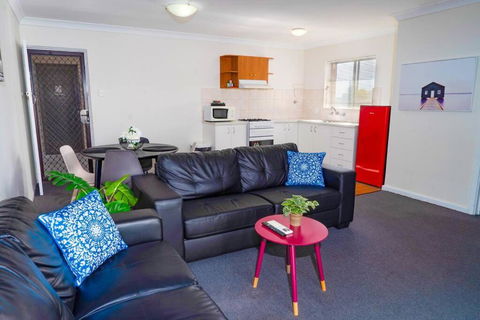 Apartment 12 - Grafton Accommodation 1