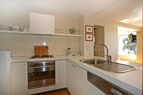 Apartment 7 Kalimna - Grafton Accommodation 3