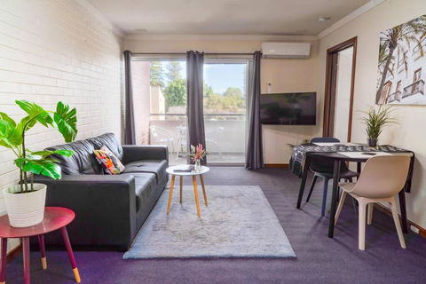 Apartment 9 - Grafton Accommodation 1