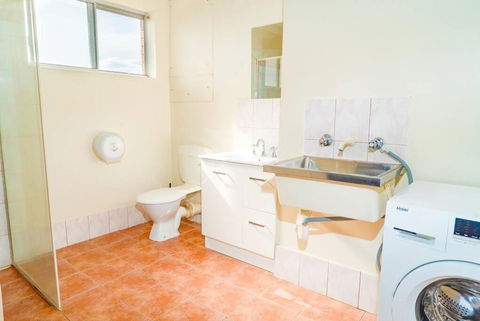 Apartment 9 - Grafton Accommodation 4