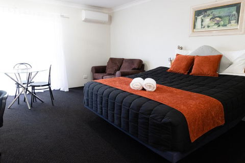 Aston Hill Motor Lodge - Grafton Accommodation 4