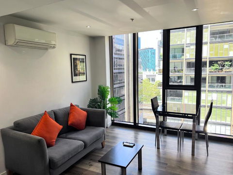 Aura On Flinders Serviced Apartments - Grafton Accommodation 2