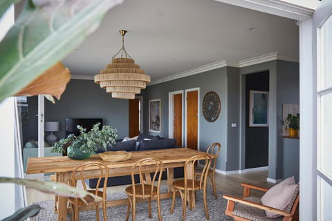 Aurora - Beachside Beauty - Grafton Accommodation 0