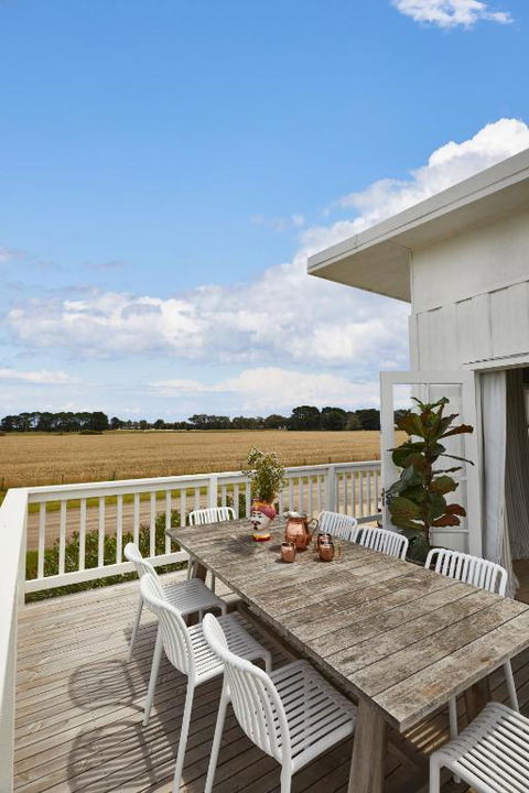 Aurora - Beachside Beauty - Grafton Accommodation 4