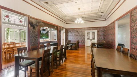 Avenues Xchange - Grafton Accommodation 1
