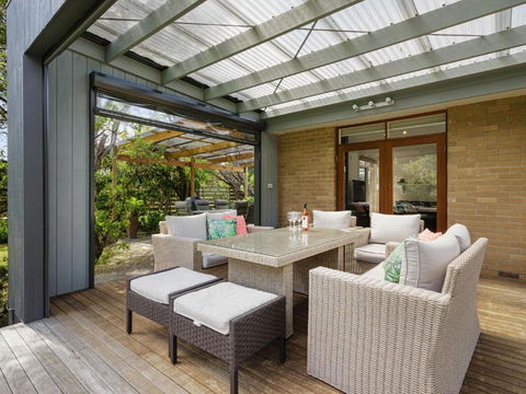 Avonlea Sorrento Holiday House - Grafton Accommodation 4