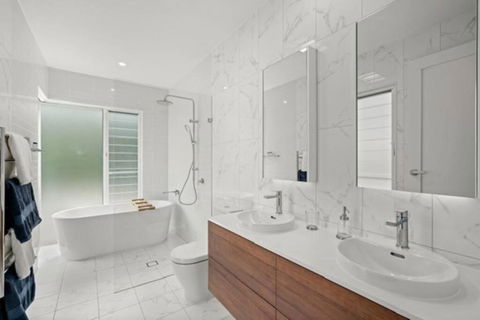 Avoca Beach Seabreeze At Saltwater - Grafton Accommodation 2