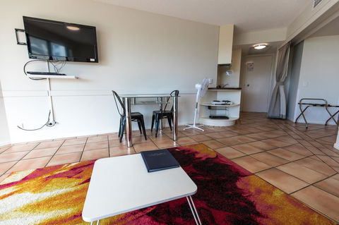 La Promenade - Grafton Accommodation 15