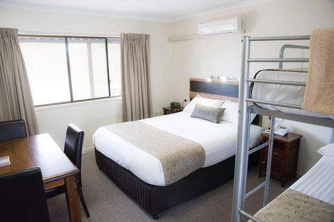 Charleville Motel - Grafton Accommodation 9