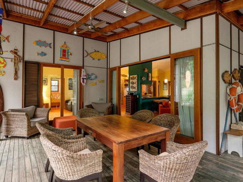 Five Bimba (Tractor House) - Grafton Accommodation 17