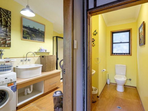Five Bimba (Tractor House) - Grafton Accommodation 15