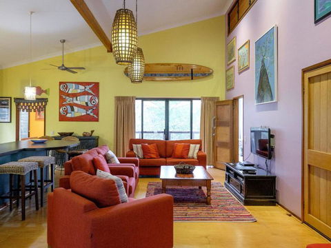 Five Bimba (Tractor House) - Grafton Accommodation 2