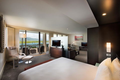 Hilton Cairns - Grafton Accommodation 15