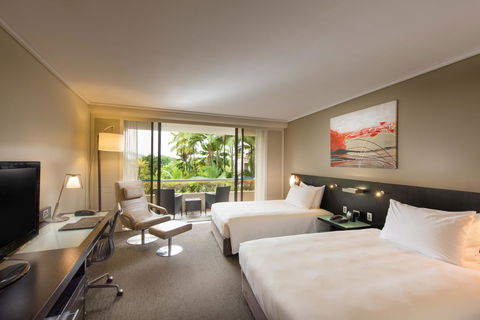 Hilton Cairns - Grafton Accommodation 8